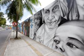 Monumento é inaugurado em comemoração à canonização de Dulce dos Pobres
