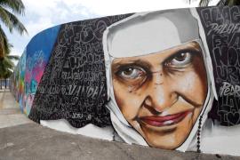 Monumento é inaugurado em comemoração à canonização de Dulce dos Pobres