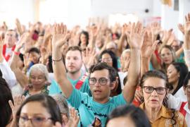 Jerônimo Rodrigues participa do encerramento da Festa do Sagrado Coração de Jesus, em Heliópolis