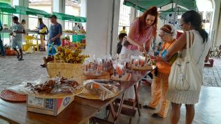 Feira da Agricultura Familiar de Lençóis agrada turistas e garante renda para as famílias