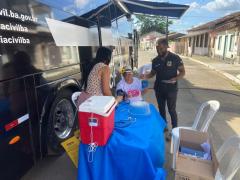 DPMCV da Polícia Civil realiza atividades com grupo de idosos em Santo Amaro