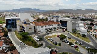 Jequié recebe unidade de oncologia com atendimentos de alta complexidade; investimento é de R$ 1,1 milhão