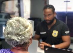 DPMCV da Polícia Civil realiza atividades com grupo de idosos em Santo Amaro