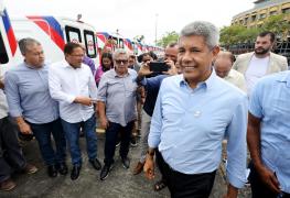 Governo do Estado entrega 68 ambulâncias tipo van para 66 municípios baianos