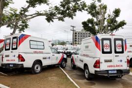 Governo do Estado entrega 68 ambulâncias tipo van para 66 municípios baianos