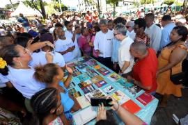 Governador entrega reforma do mercado municipal de Itacaré, inaugura obras e autoriza novos investimentos