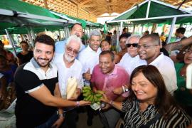 Governador entrega reforma do mercado municipal de Itacaré, inaugura obras e autoriza novos investimentos