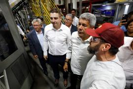 Ambev investe R$ 75 milhões e inaugura nova linha de refrigerante em sua fábrica da Bahia