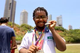 Delegação baiana embarca para as Paralimpíadas Escolares, em São Paulo, com apoio do Estado