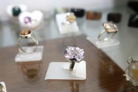 CGB realiza seminário para o desenvolvimento do segmento de gemas, joias e artesanato mineral da Bahia