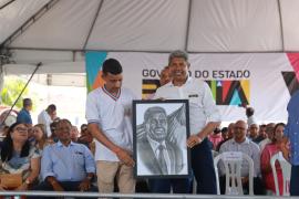 Ibicuí recebe nova escola, campo de futebol e obras de infraestrutura urbana do Governo do Estado