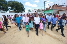Ibicuí recebe nova escola, campo de futebol e obras de infraestrutura urbana do Governo do Estado