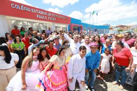 Ibicuí recebe nova escola, campo de futebol e obras de infraestrutura urbana do Governo do Estado