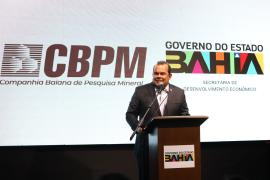 Estado assina contrato com empresa canadense para dobrar produção de energia solar na Bahia