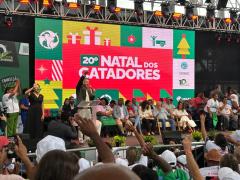 Governador Jerônimo participa de celebração do Natal dos Catadores, ao lado do presidente Lula