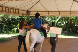 Sua Nota é um Show apoia trabalho de equoterapia para crianças e adolescentes com deficiência