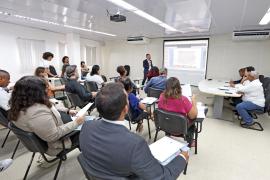 Procon reúne produtores de eventos para discutir medidas, como oferta gratuita de água