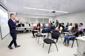 Procon reúne produtores de eventos para discutir medidas, como oferta gratuita de água