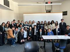 Estudantes de escolas estaduais participam de simulações de conferências da ONU, nos EUA