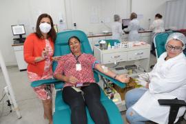 Educadores e técnicos da SEC doam sangue (3)