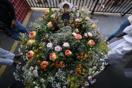 Com pedidos de mais emprego e paz para o mundo, governador Jerônimo Rodrigues prestigia a festa de Iemanjá, no Rio Vermelho