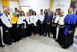 Reitor e vice-Reitor da Uesc tomam posse em cerimônia prestigiada pelo governador