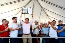 entregas sacas de milho manoel vitorino