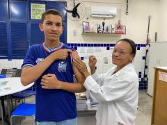 projeto vacinação nas escolas