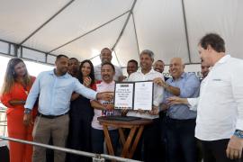 entrega escola e requalificação Itaparica Foto Joá Souza GOVBA (3)