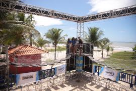 Projeto Verão Costa a Costa atrai mais de 1.500 pessoas à arena na praia de Guaibim, em Valença