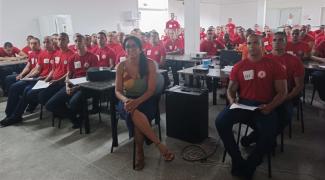 Novos bombeiros recebem orientação sobre adesão ao Planserv