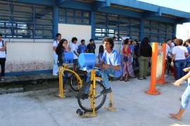 Estudantes e professores de Itamaraju ganham unidade da Praça da Ciência