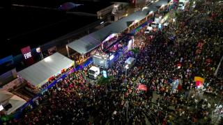Micareta de Feira: Oh Polêmico arrasta multidão no terceiro dia de folia