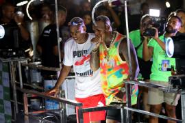 Micareta de Feira: Oh Polêmico arrasta multidão no terceiro dia de folia