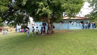 Estudantes de Governador Mangabeira conhecem comunidades quilombolas em atividade de campo