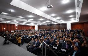 Com promessa de defender a democracia, desembargador Maurício Kertzman é empossado como membro efetivo do TRE