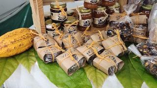 Feira da Agricultura Familiar atrai turistas de navios em Ilhéus e impulsiona comercialização