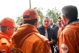 Bombeiros baianos que atuaram no RS recebem reconhecimento do ministro Rui Costa