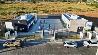 Governo do Estado inaugura unidade das Polícias Militar e Civil em Palmas de Monte Alto e anuncia construção de escola