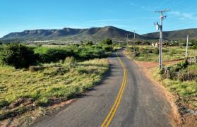 Governo do Estado inaugura unidade das Polícias Militar e Civil em Palmas de Monte Alto e anuncia construção de escola