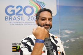 Receptivo turístico dá as boas-vindas às delegações do G20, no Aeroporto de Salvador