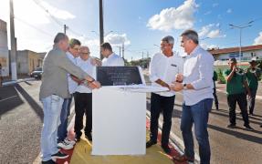 Sátiro Dias recebe R$ 18 mi em obras do Estado para infraestrutura e em investimento para educação