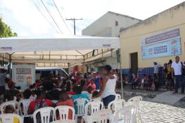 Marisqueira de Santiago do Iguape recebe novos documentos no último dia da Caravana