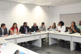 Governo da Bahia atende familiares de vítimas da explosão da Fábrica de Fogos em Santo Antônio de Jesus