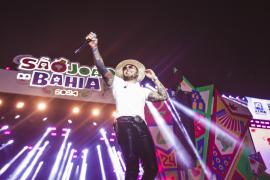 Mioto, Bell e Tierry emocionam fãs na noite de sábado do São João da Bahia 2024