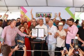 Estado entrega obras de contenções de encostas em Catu e assina ordens de serviço em saúde, esporte e para abastecimento de água