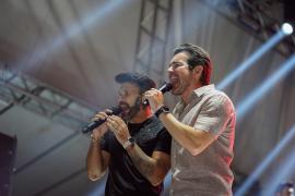 Show de Marcos e Belutti atrai multidão para o São João do bairro de Paripe