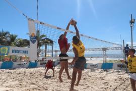 Praia de Ipitanga, em Lauro de Freitas, recebe última etapa do Projeto Verão Costa a Costa
