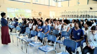 SJDH participa de Semana da Valorização das Escolas: Combate ao bullying e outros temas são discutidos com estudantes
