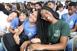 \"Caravana do Saber\" prepara alunos para o Enem